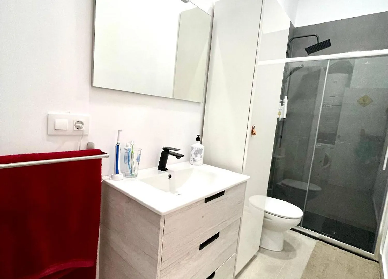 Estudio Centrico Junto Wanda, Ifema Y Aeropuerto Madrid Apartamento